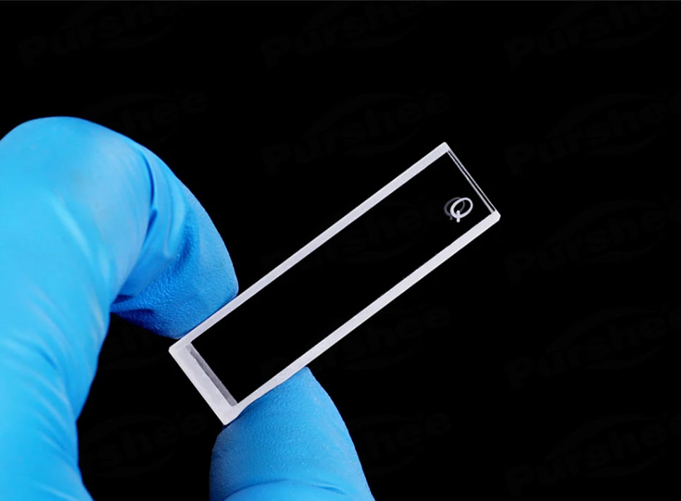 Standard quartz fluorescence cuvette cell with lid(10mm) four surfaces are transparent High transmittance - Image 2